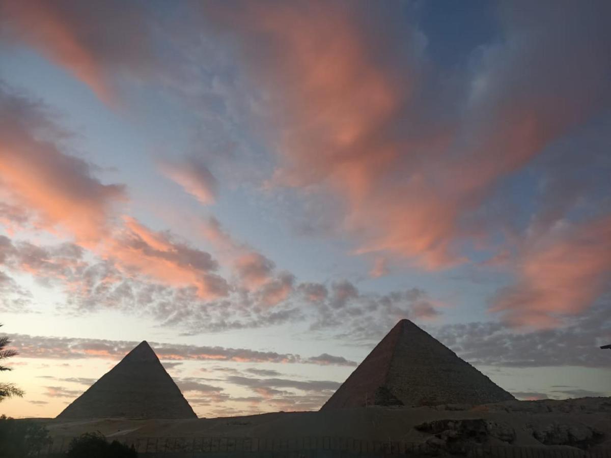Blue Scarab Pyramids View Hotel Cairo Exterior photo